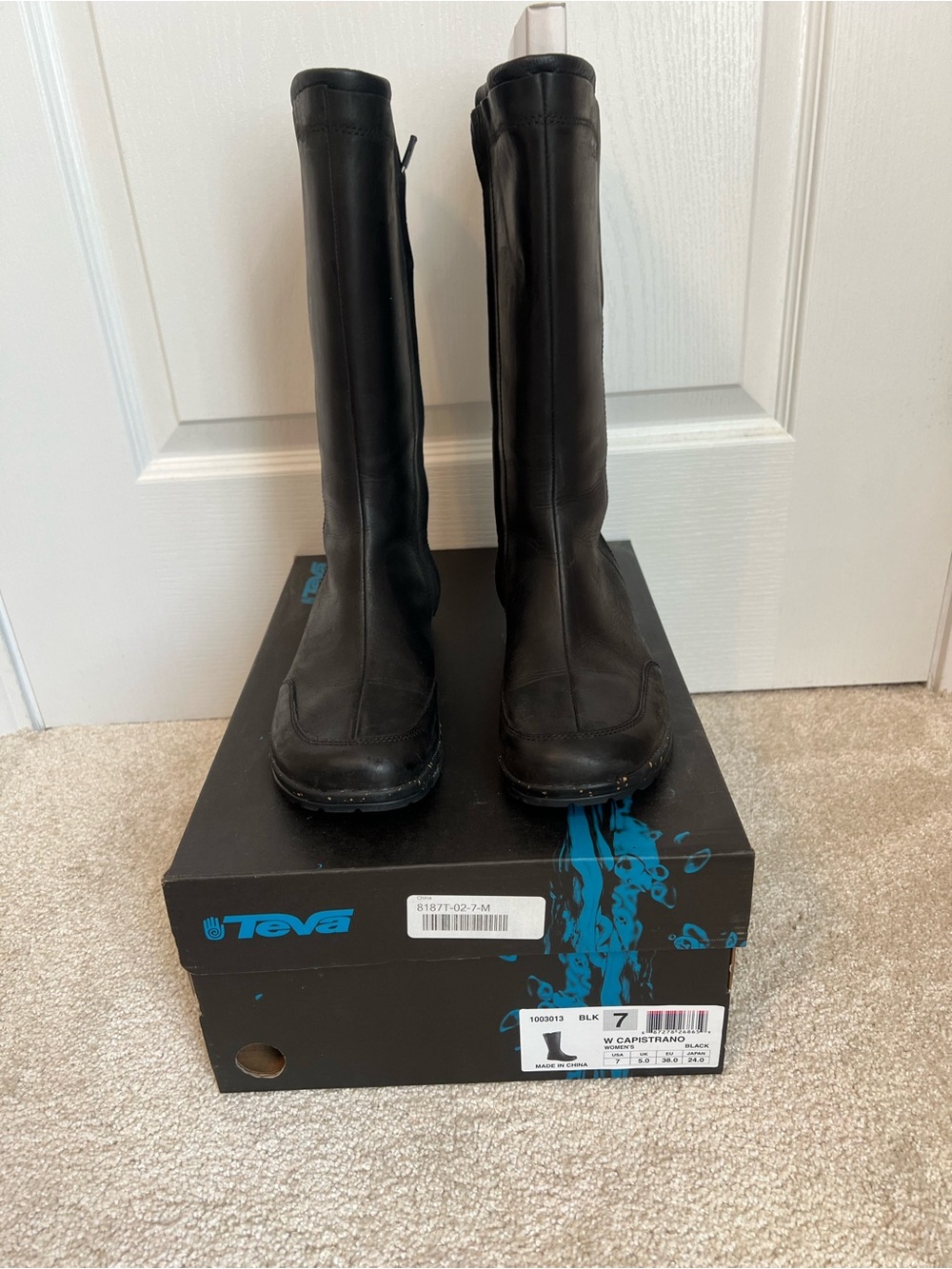 Teva Capistrano Boots Black 7